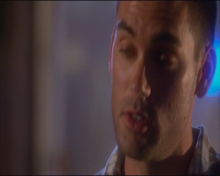 Charmed-Online_dot_net-ArmyWives1x01-1x04-6577.jpg