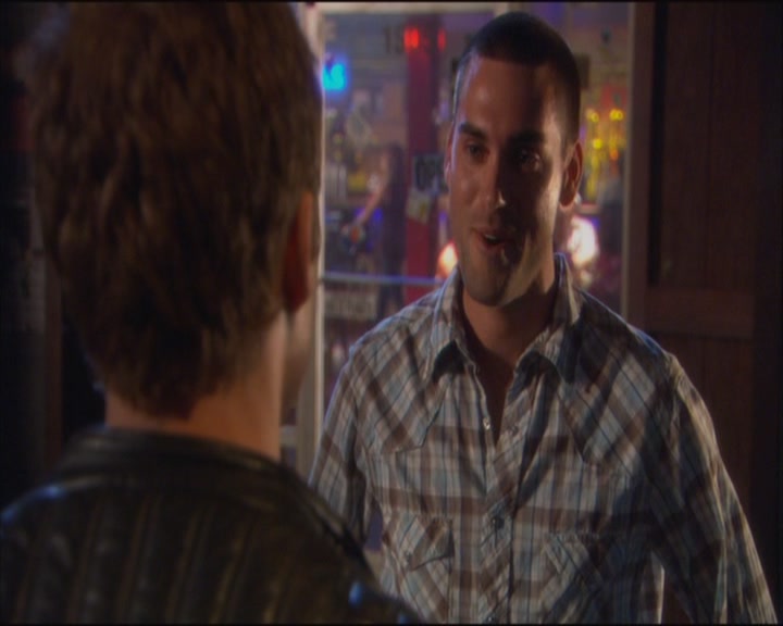 Charmed-Online_dot_net-ArmyWives1x01-1x04-6585.jpg