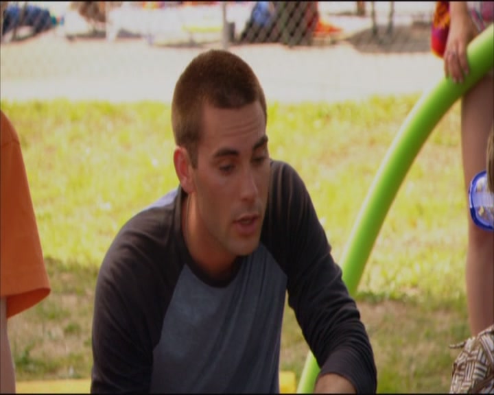 Charmed-Online_dot_net-ArmyWives1x05-1x09-2776.jpg