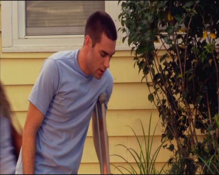 Charmed-Online_dot_net-ArmyWives1x05-1x09-5228.jpg Charmed-Online_dot_net-ArmyWives1x05-1x09-5228.jpg