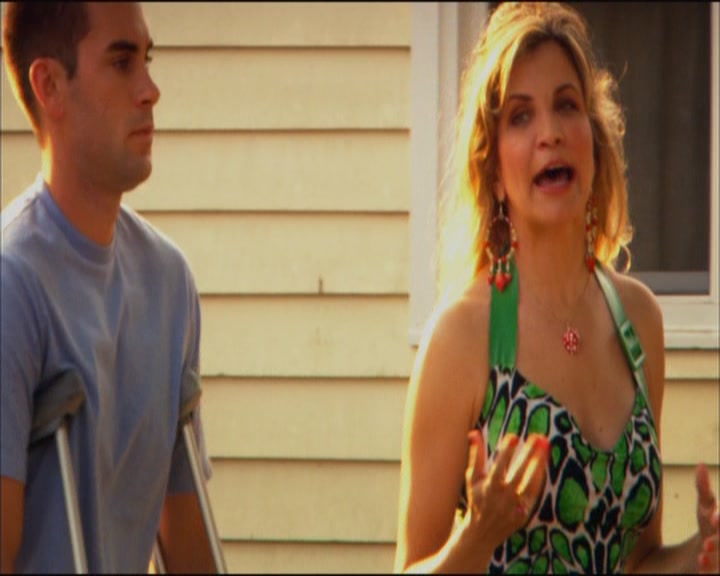 Charmed-Online_dot_net-ArmyWives1x05-1x09-5319.jpg
