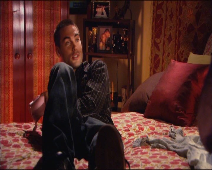 Charmed-Online_dot_net-ArmyWives1x05-1x09-5757.jpg