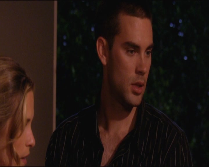 Charmed-Online_dot_net-ArmyWives1x05-1x09-6051.jpg Charmed-Online_dot_net-ArmyWives1x05-1x09-6051.jpg