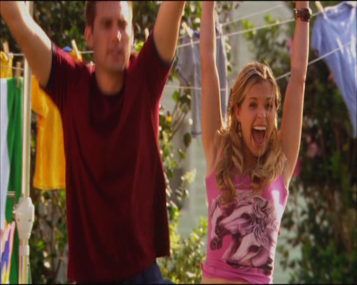 Charmed-Online_dot_net-ArmyWives1x05-1x09-7336.jpg