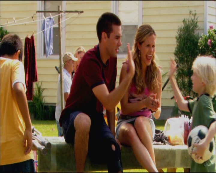Charmed-Online_dot_net-ArmyWives1x05-1x09-7354.jpg