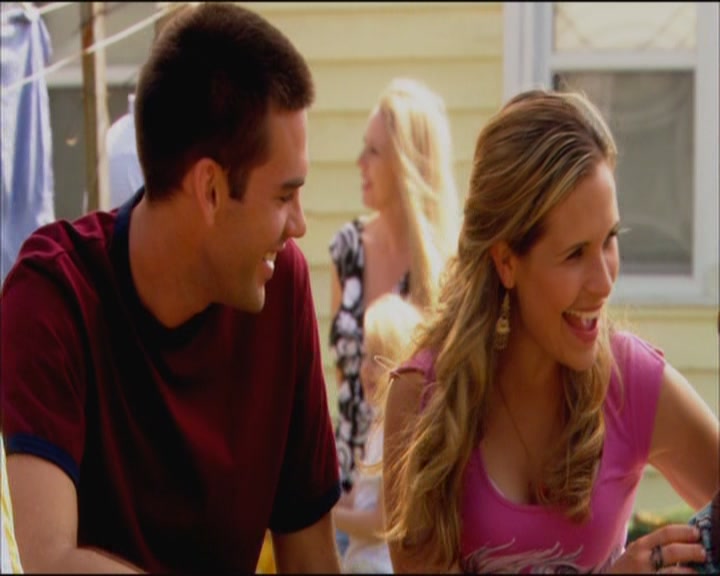 Charmed-Online_dot_net-ArmyWives1x05-1x09-7356.jpg