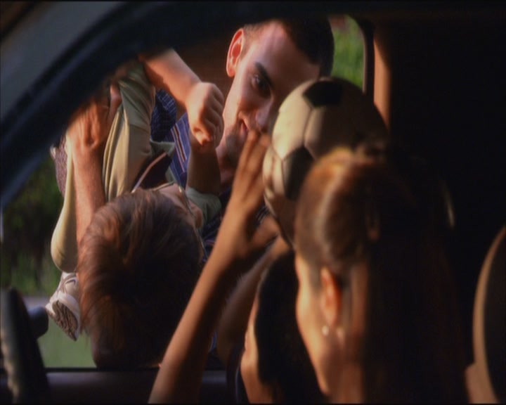 Charmed-Online_dot_net-ArmyWives1x05-1x09-9139.jpg Charmed-Online_dot_net-ArmyWives1x05-1x09-9139.jpg