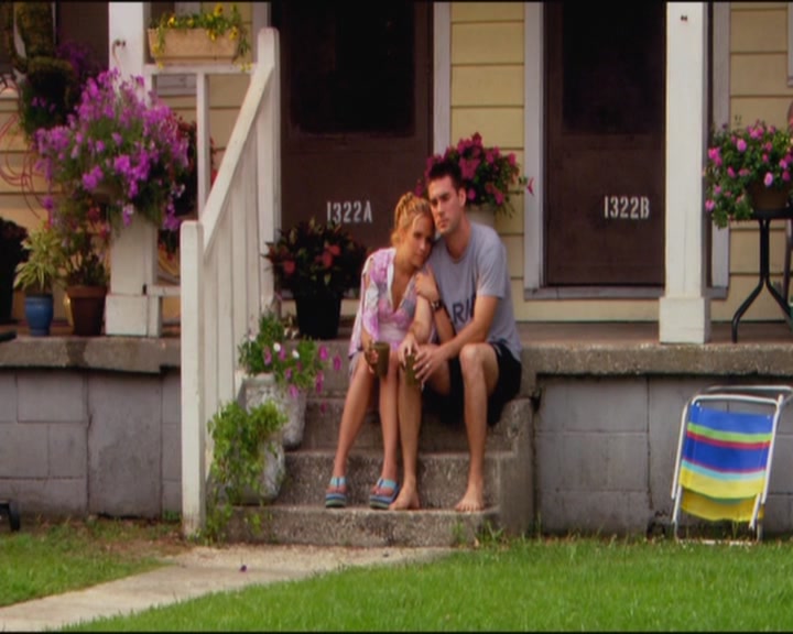 Charmed-Online_dot_net-ArmyWives1x10-1x13-4289.jpg Charmed-Online_dot_net-ArmyWives1x10-1x13-4289.jpg