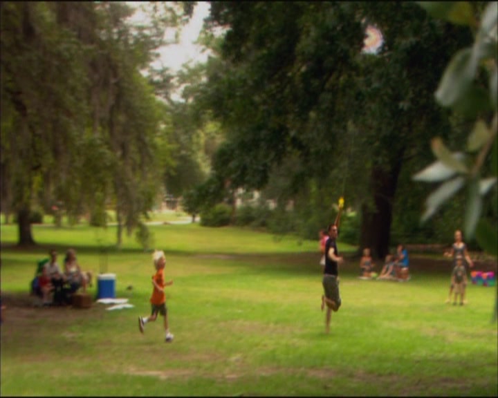 Charmed-Online_dot_net-ArmyWives1x10-1x13-5349.jpg Charmed-Online_dot_net-ArmyWives1x10-1x13-5349.jpg