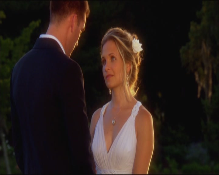 Charmed-Online_dot_net-ArmyWives1x10-1x13-6057.jpg Charmed-Online_dot_net-ArmyWives1x10-1x13-6057.jpg