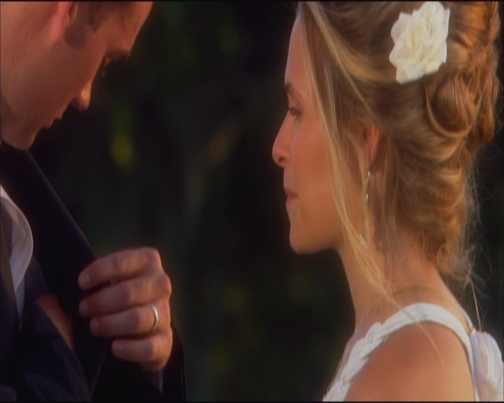 Charmed-Online_dot_net-ArmyWives1x10-1x13-6062.jpg Charmed-Online_dot_net-ArmyWives1x10-1x13-6062.jpg