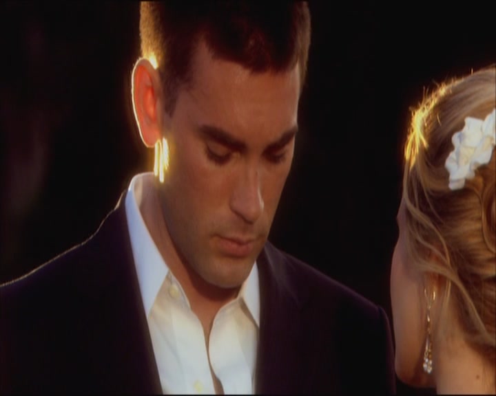 Charmed-Online_dot_net-ArmyWives1x10-1x13-6077.jpg Charmed-Online_dot_net-ArmyWives1x10-1x13-6077.jpg