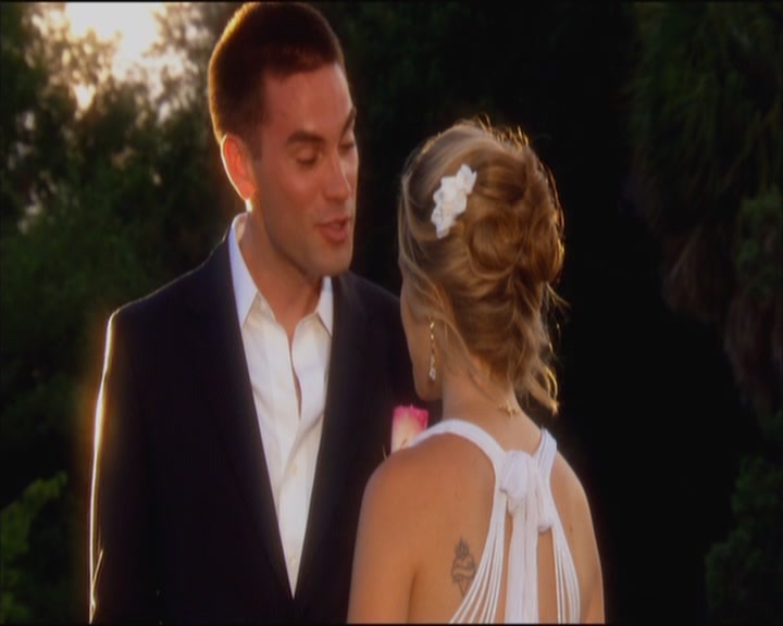 Charmed-Online_dot_net-ArmyWives1x10-1x13-6086.jpg Charmed-Online_dot_net-ArmyWives1x10-1x13-6086.jpg