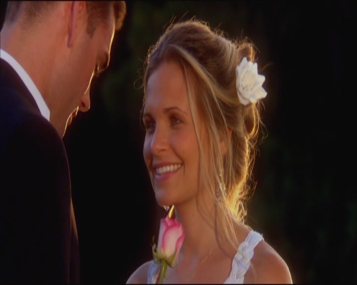 Charmed-Online_dot_net-ArmyWives1x10-1x13-6089.jpg