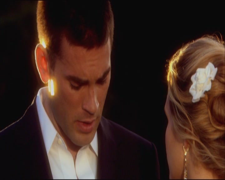 Charmed-Online_dot_net-ArmyWives1x10-1x13-6093.jpg Charmed-Online_dot_net-ArmyWives1x10-1x13-6093.jpg