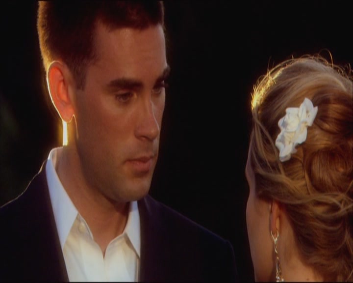 Charmed-Online_dot_net-ArmyWives1x10-1x13-6100.jpg Charmed-Online_dot_net-ArmyWives1x10-1x13-6100.jpg