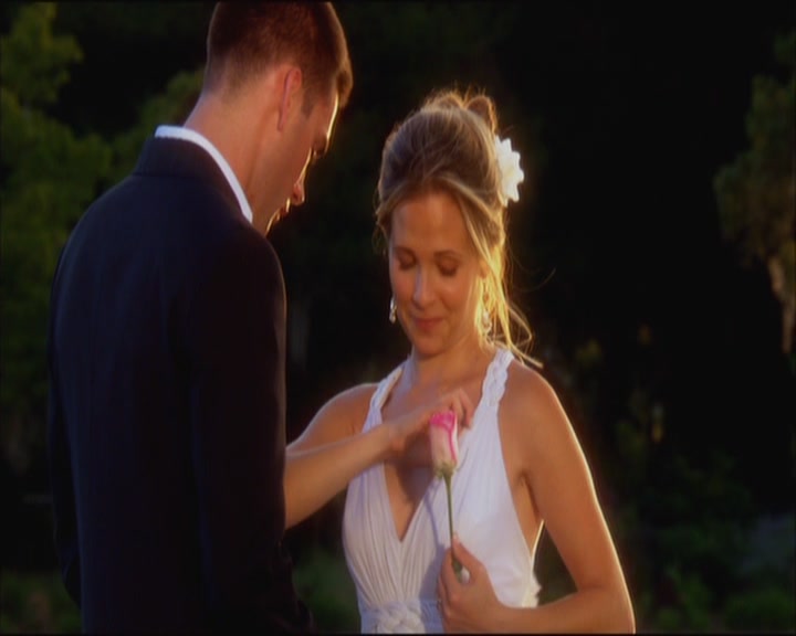 Charmed-Online_dot_net-ArmyWives1x10-1x13-6119.jpg Charmed-Online_dot_net-ArmyWives1x10-1x13-6119.jpg