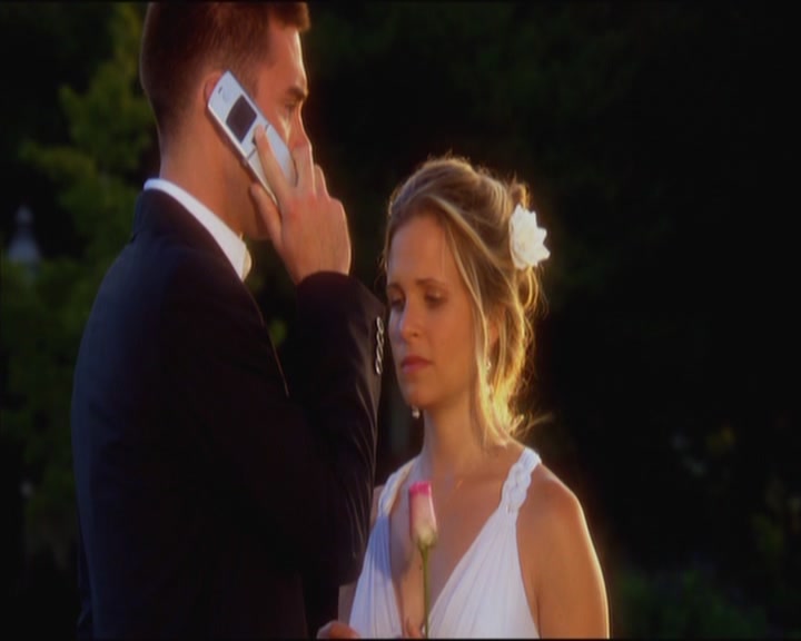 Charmed-Online_dot_net-ArmyWives1x10-1x13-6132.jpg Charmed-Online_dot_net-ArmyWives1x10-1x13-6132.jpg