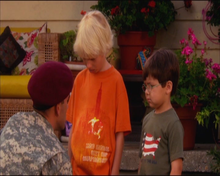 Charmed-Online_dot_net-ArmyWives1x10-1x13-6290.jpg Charmed-Online_dot_net-ArmyWives1x10-1x13-6290.jpg