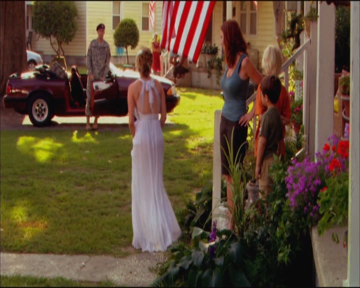 Charmed-Online_dot_net-ArmyWives1x10-1x13-6360.jpg Charmed-Online_dot_net-ArmyWives1x10-1x13-6360.jpg