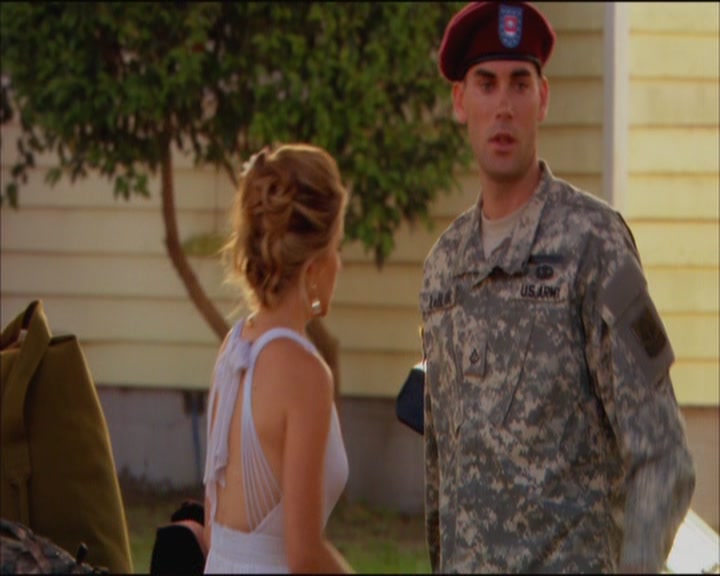 Charmed-Online_dot_net-ArmyWives1x10-1x13-6368.jpg Charmed-Online_dot_net-ArmyWives1x10-1x13-6368.jpg
