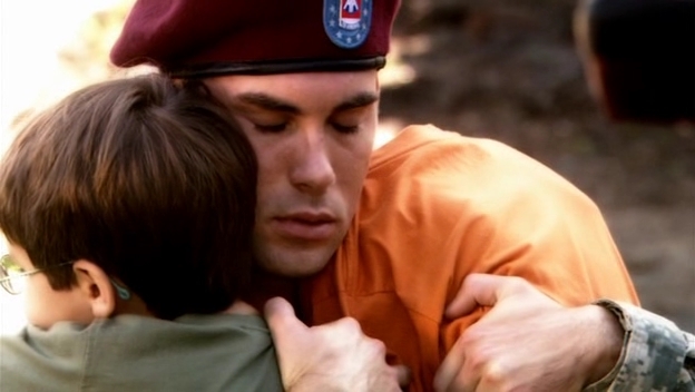 Charmed-Online-dot-nl_ArmyWives2x02-0630.jpg