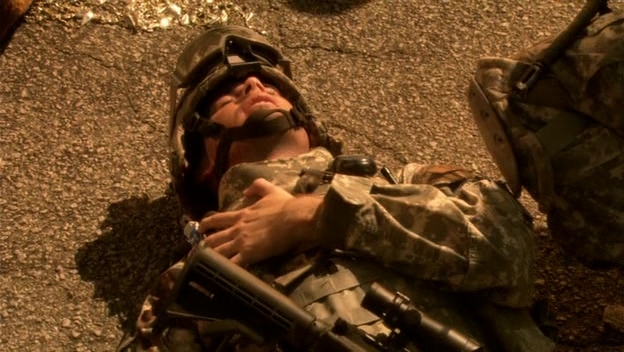 Charmed-Online-dot-nl_ArmyWives2x04-0178.jpg