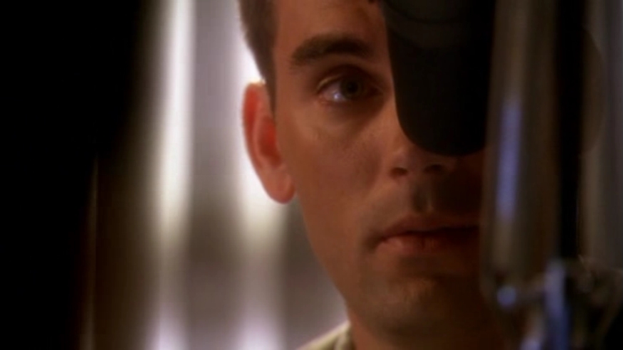 Charmed-Online-dot-nl_ArmyWives2x05-2256.jpg