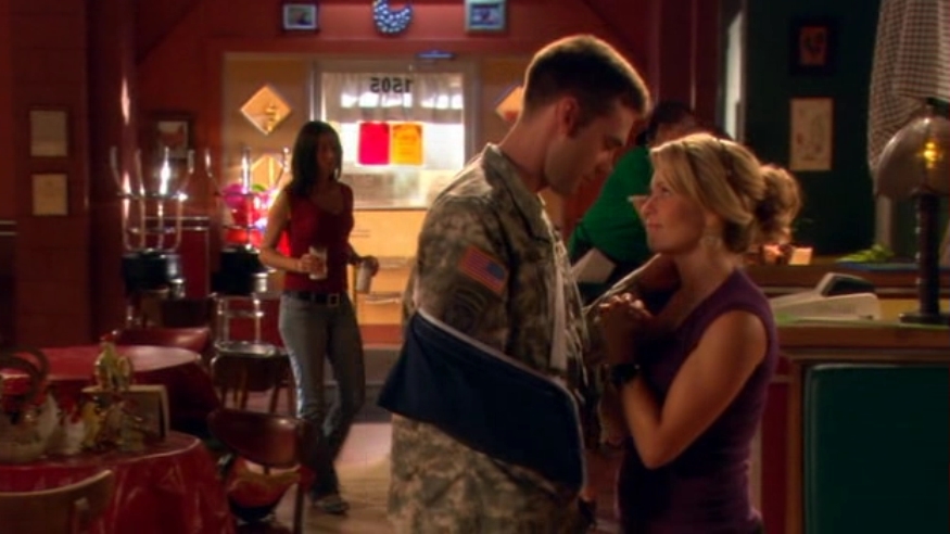 Charmed-Online-dot-nl_ArmyWives2x06-2062.jpg