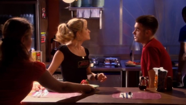 Charmed-Online-dot-nl_ArmyWives2x08-0767.jpg