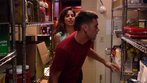 Charmed-Online-dot-nl_ArmyWives2x08-1208.jpg