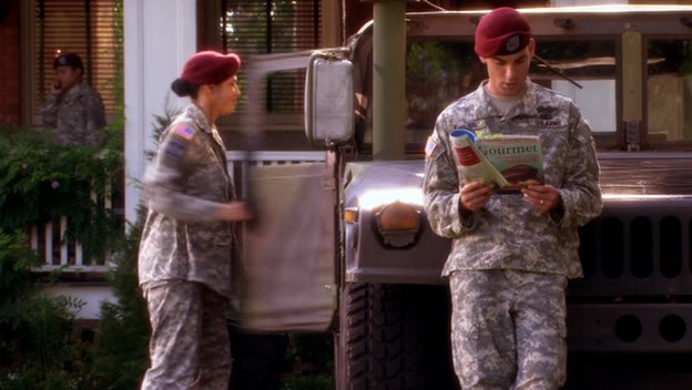 Charmed-Online-dot-nl_ArmyWives2x09-0896.jpg