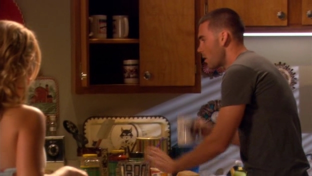 Charmed-Online-dot-nl_ArmyWives2x12-0592.jpg