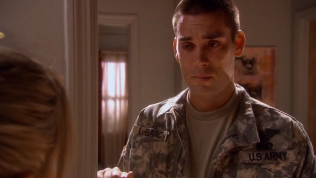 Charmed-Online-dot-nl_ArmyWives2x14-1990.jpg