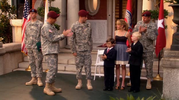 Charmed-Online-dot-nl_ArmyWives2x14-2095.jpg