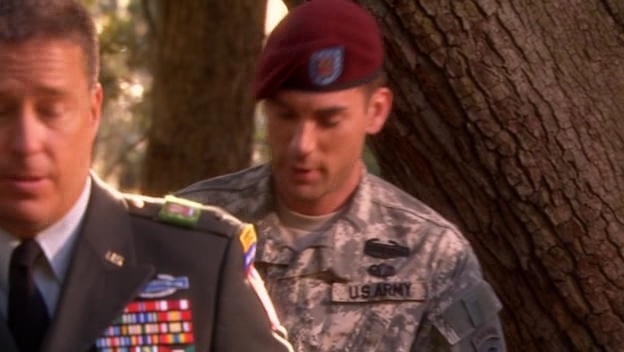 Charmed-Online-dot-nl-ArmyWives2x19-2304.jpg
