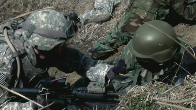 Charmed-Online-dot-net_ArmyWives5x04-0361.jpg Charmed-Online-dot-net_ArmyWives5x04-0361.jpg