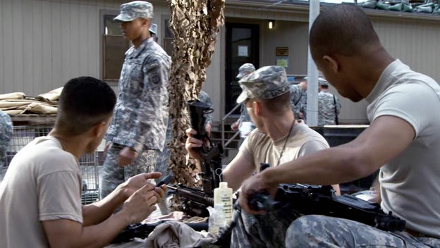 Charmed-Online-dot-net_ArmyWives-5x08-0336.jpg