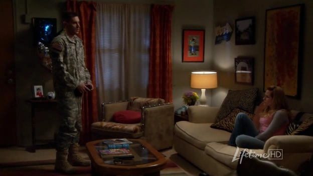 Charmed-Online-dot-net_ArmyWives-5x10-1040.jpg
