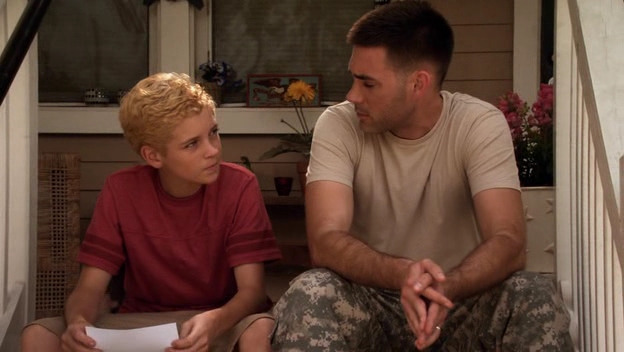 Charmed-Online-dot-net_ArmyWives-5x13-1003.jpg