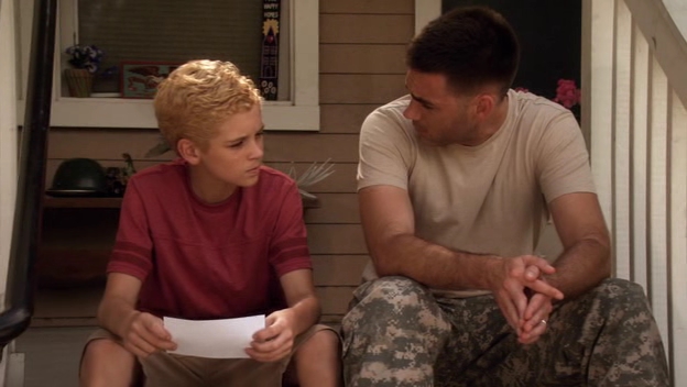 Charmed-Online-dot-net_ArmyWives-5x13-1040.jpg