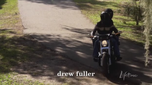 Charmed-Online-dot-net_ArmyWives6x01-0035.jpg Charmed-Online-dot-net_ArmyWives6x01-0035.jpg