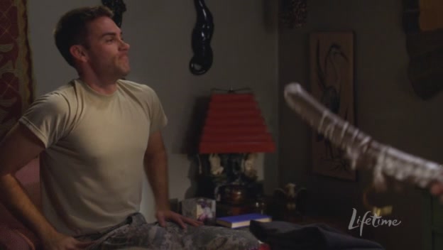Charmed-Online-dot-net_ArmyWives6x01-1080.jpg