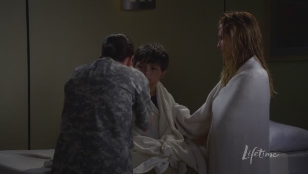 Charmed-Online-dot-net_ArmyWives6x01-2152.jpg