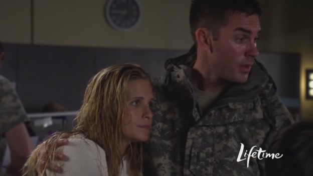 Charmed-Online-dot-net_ArmyWives6x01-2174.jpg Charmed-Online-dot-net_ArmyWives6x01-2174.jpg