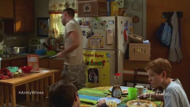 Charmed-Online-dot-net_ArmyWives6x02-0170.jpg