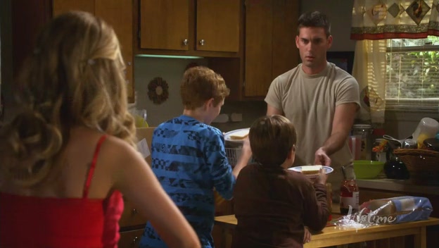 Charmed-Online-dot-net_ArmyWives6x02-1603.jpg
