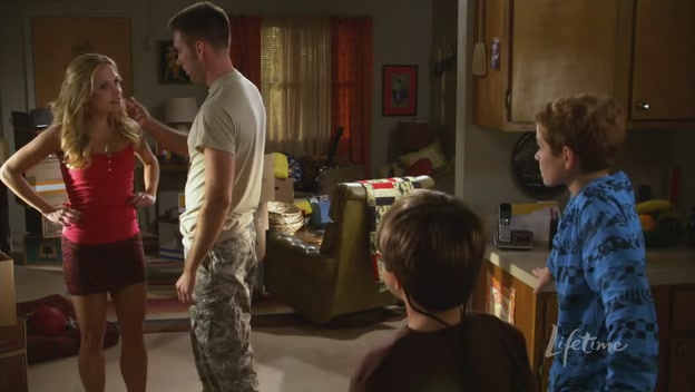 Charmed-Online-dot-net_ArmyWives6x02-1645.jpg
