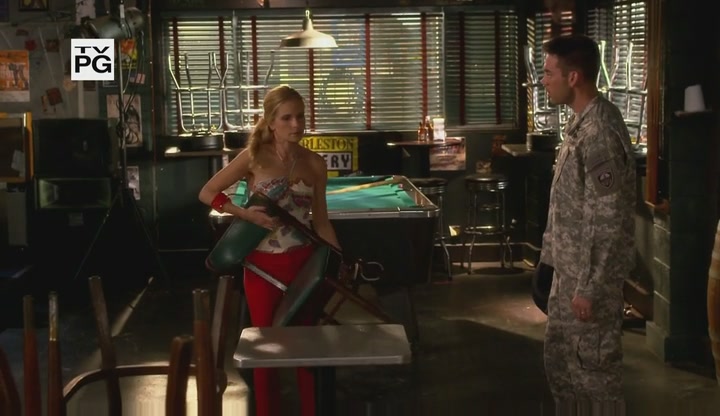 Charmed-Online-dot-net_ArmyWives6x031312.jpg
