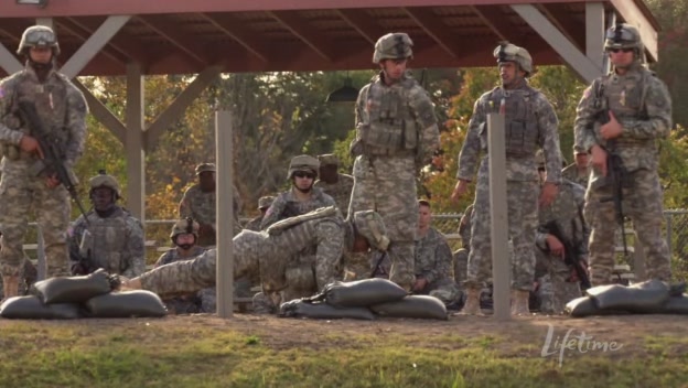 Charmed-Online_dot_net-ArmyWives6x04LearningCurve0441.jpg